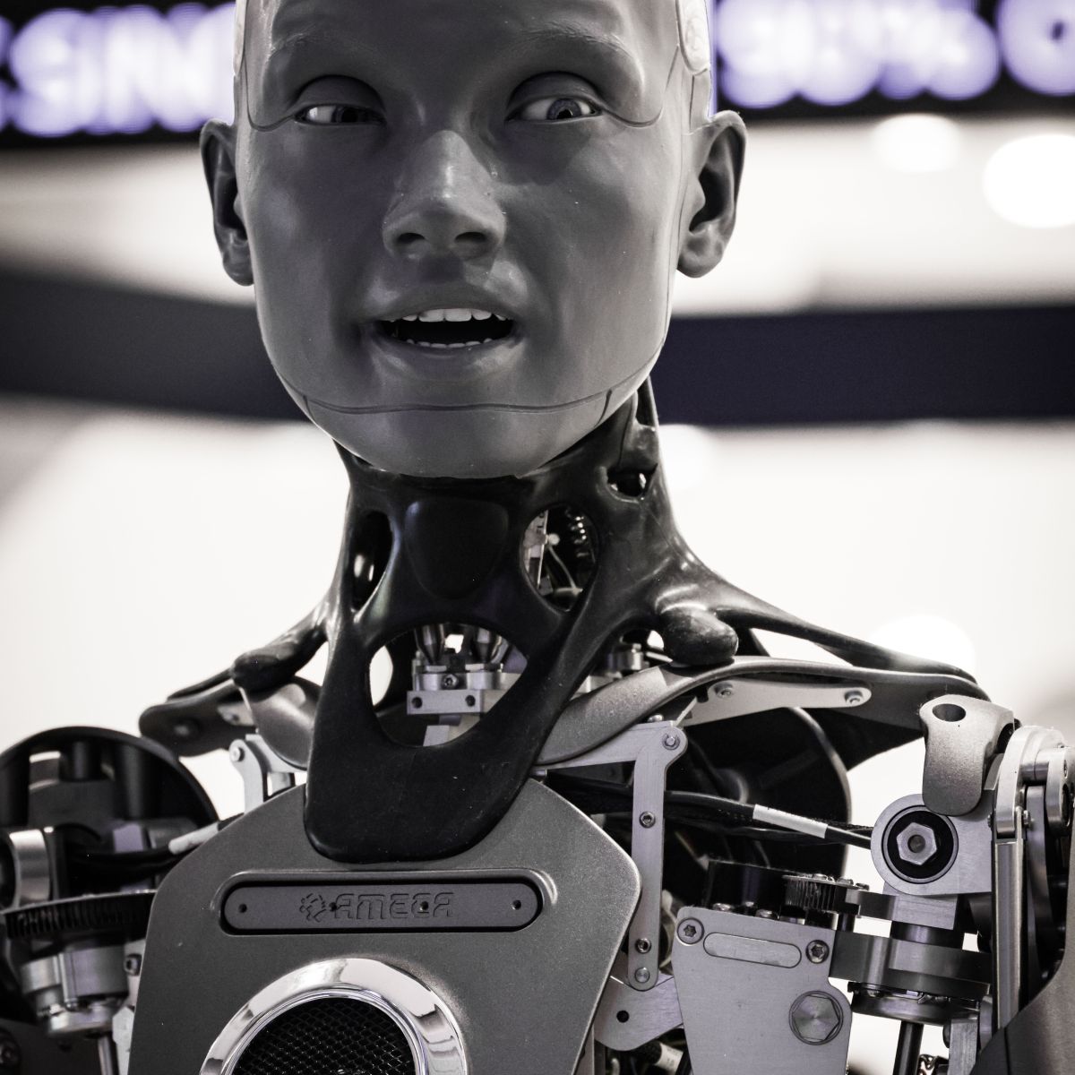Are Robots A Threat to Small Businesses? – What Entrepreneurs Must&nbsp;Know